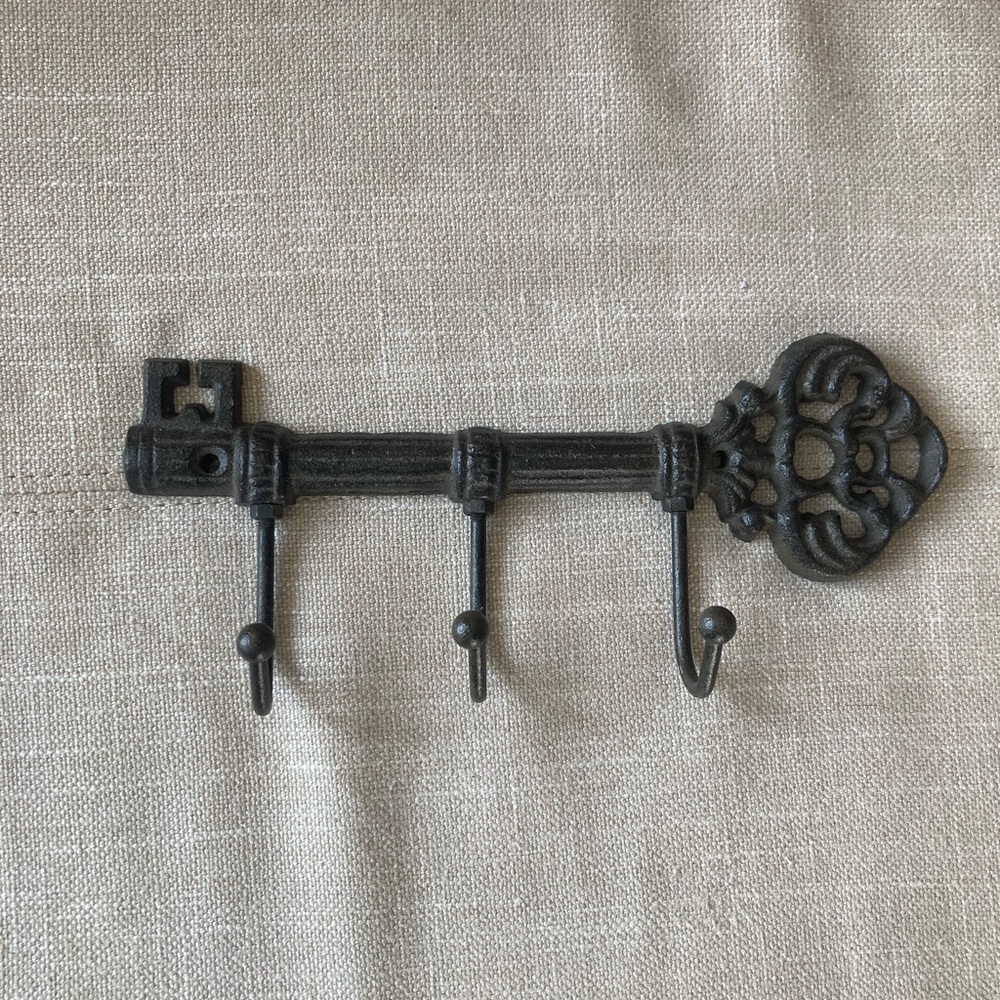 Hooks for keys